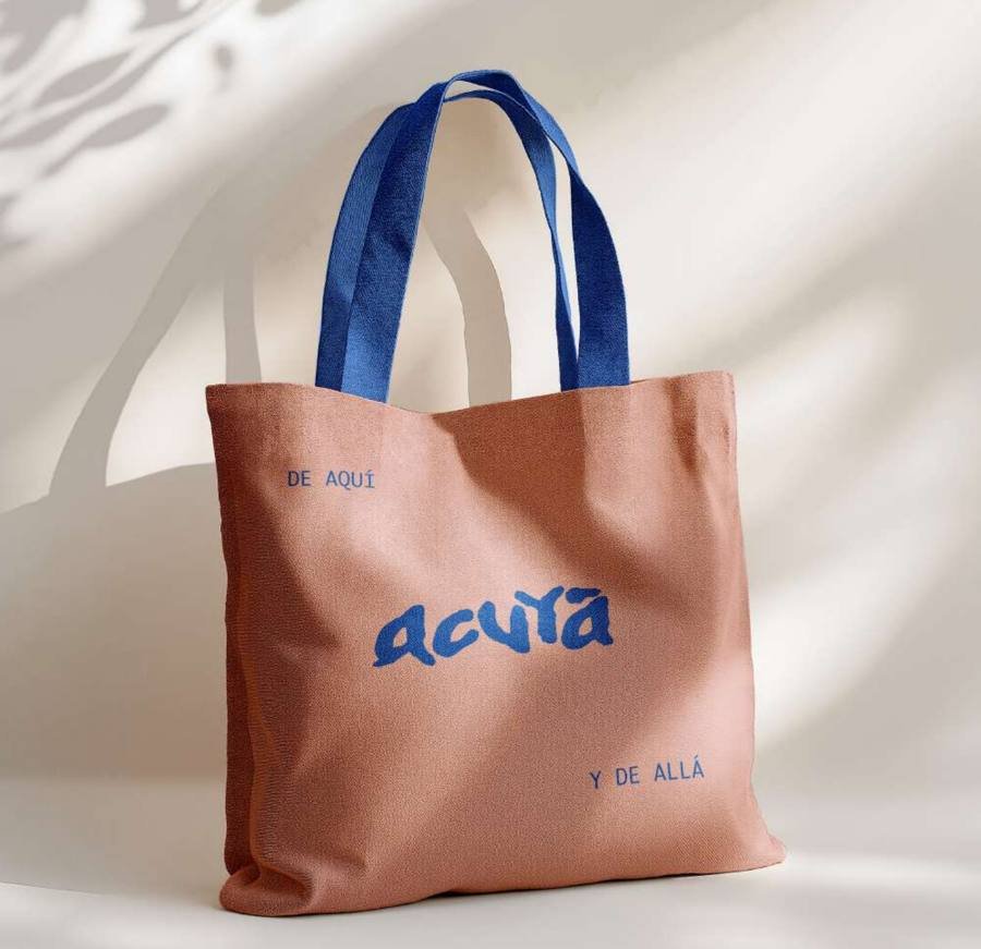 Tote de lino con el logotipo Acuyá